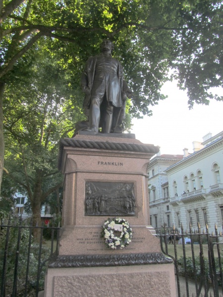 Soubor:Franklinuv-pamatnik-londyn-celek.jpg